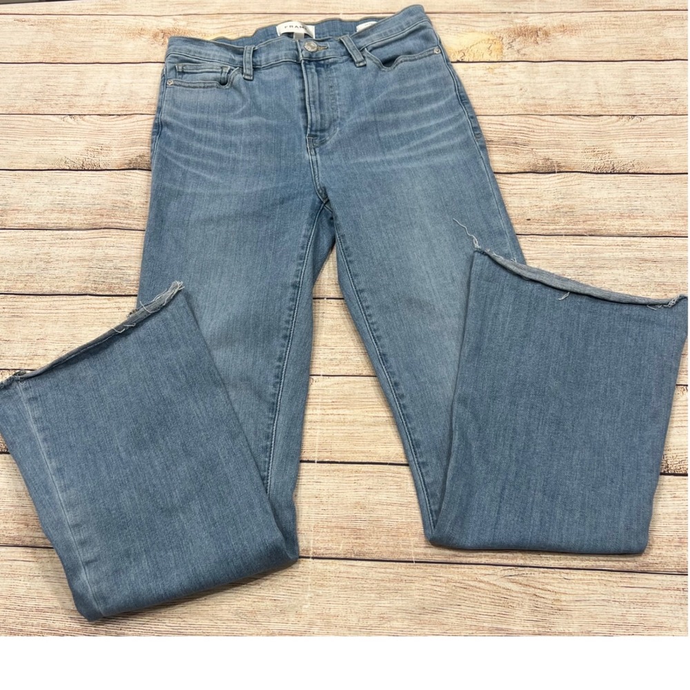 FRAME Le Easy Flare Jeans Womens Size 26 Light Wash‎ Distressed Raw Hem